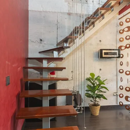 Homeforguest Nuevo Apartamento Con Piscina En El 아파트 *