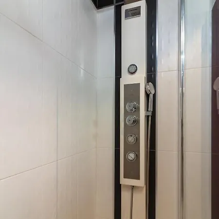 Apartamento Homeforguest Nuevo Apartamento Con Piscina En El *