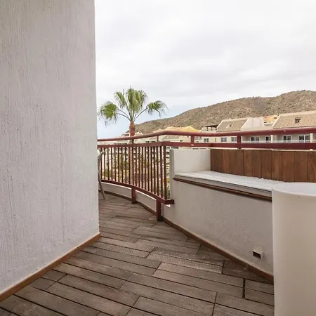 Homeforguest Nuevo Apartamento Con Piscina En El Palm-mar